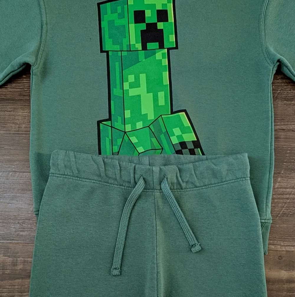 H&M Minecraft 2-Piece Set